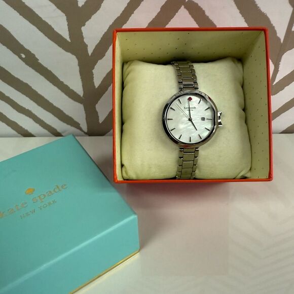 Kate Spade New York Park Row Silver Mother of Pearl Watch